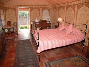 Отель Udai Kothi Bagh Удайпур Экстерьер фото